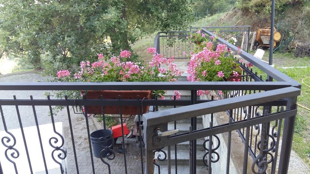 Ospitalità in Campagna Hotel Quiliano Exterior foto